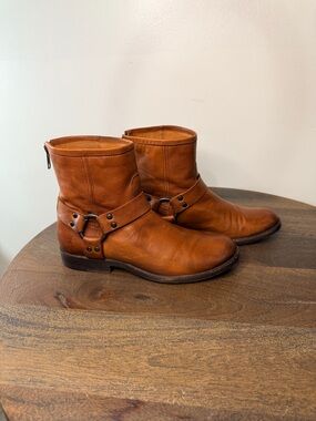 Frye Phillip Harness Short Boot Size 6.5